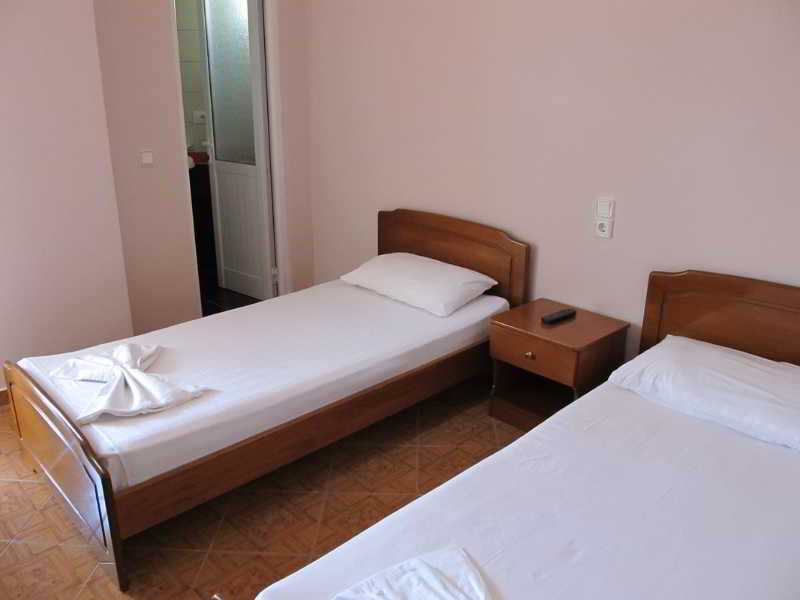Hotel Aulona Sarandë Exteriör bild