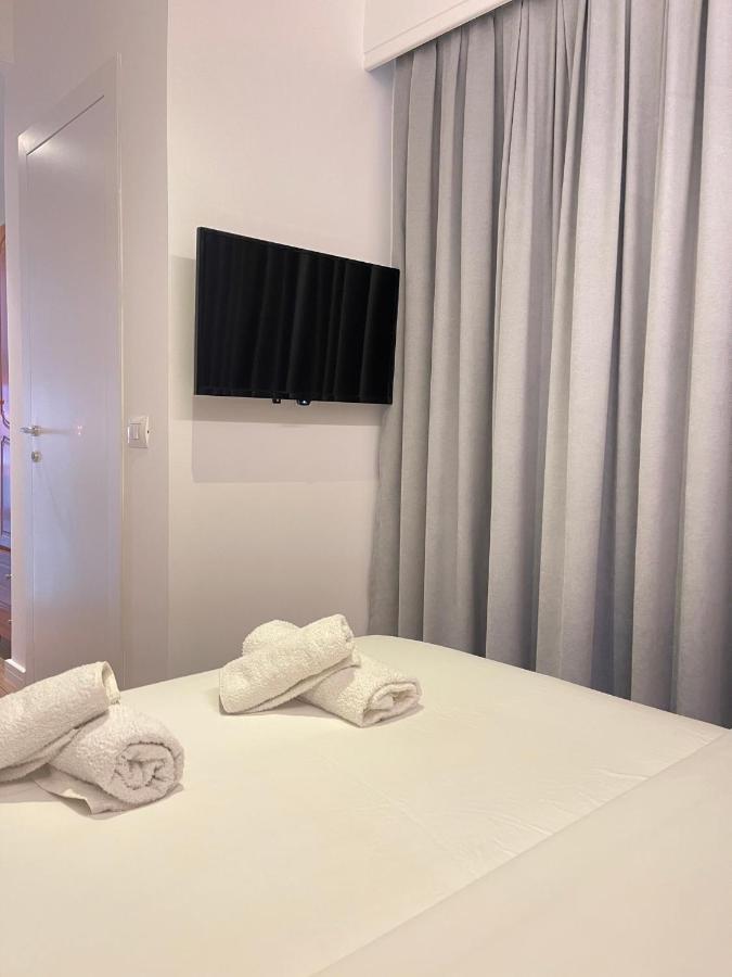 Hotel Aulona Sarandë Exteriör bild